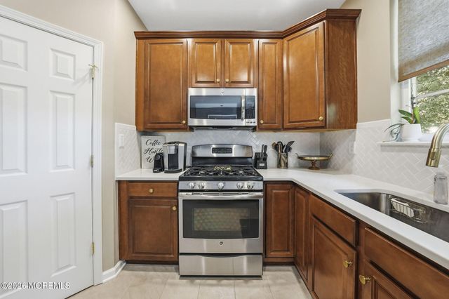 239 Chickadee Court, Freehold, NJ 07728