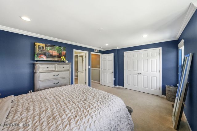 239 Chickadee Court, Freehold, NJ 07728