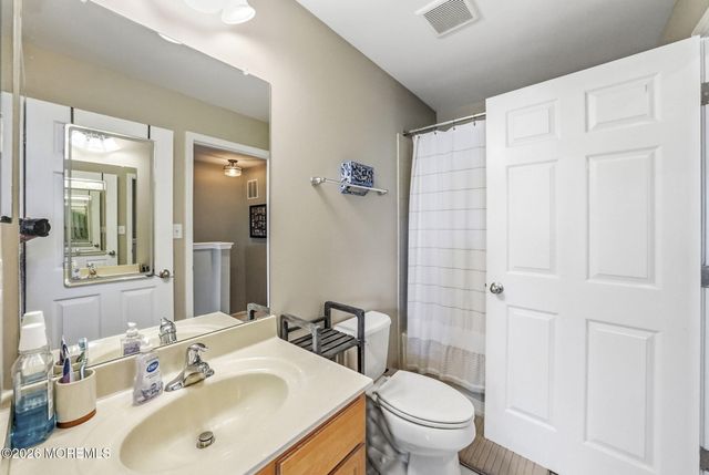 239 Chickadee Court, Freehold, NJ 07728