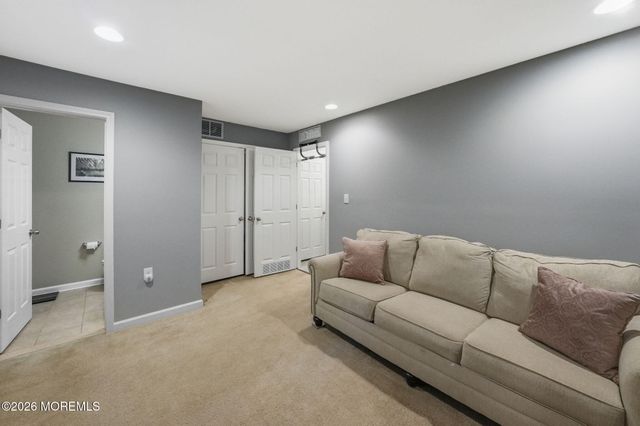 239 Chickadee Court, Freehold, NJ 07728