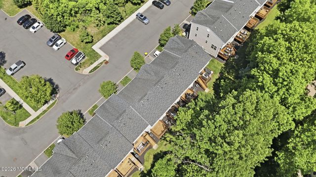 239 Chickadee Court, Freehold, NJ 07728