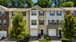 239 Chickadee Court, Freehold, NJ 07728