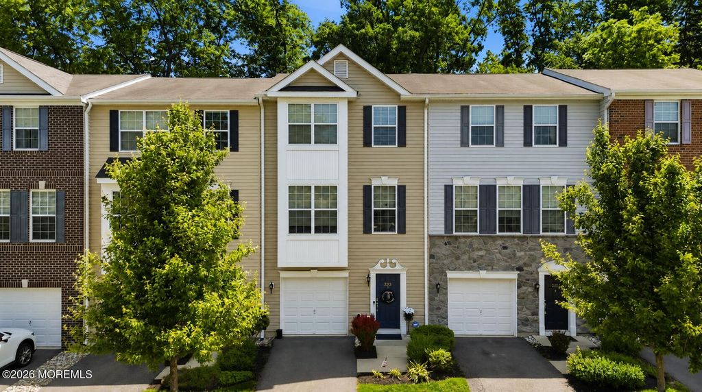 239 Chickadee Court, Freehold, NJ 07728