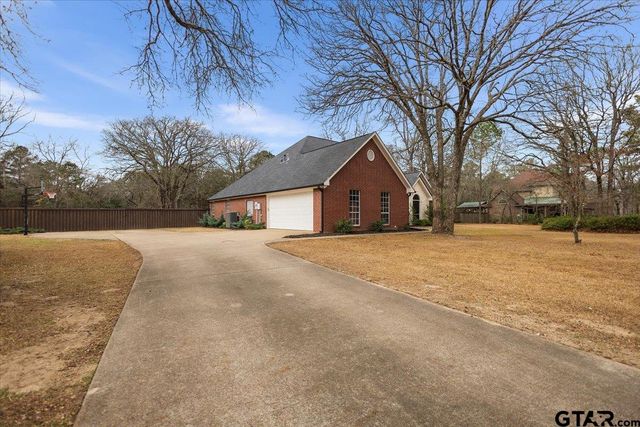 17679 Briarpatch, Lindale, TX 75771