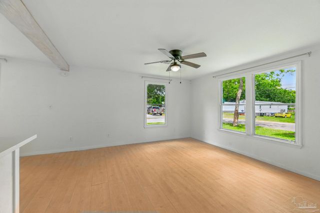 61 E Ensley St, Pensacola, FL 32534