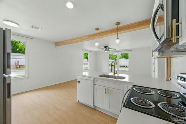 61 E Ensley St, Pensacola, FL 32534