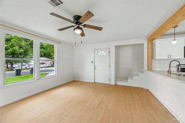 61 E Ensley St, Pensacola, FL 32534