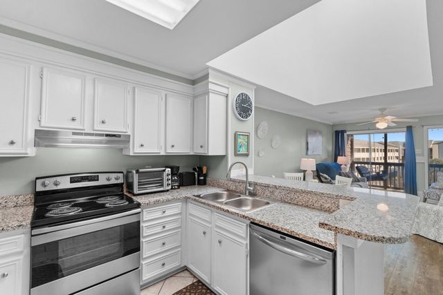207 N Ocean Blvd Unit 340, North Myrtle Beach, SC 29582