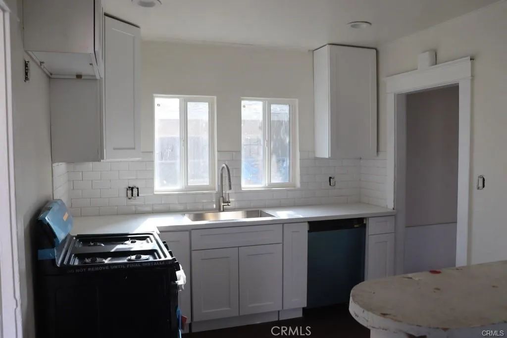 6114 Gifford Avenue C, Huntington Park, CA 90255