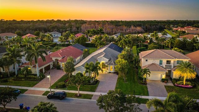 279 Carina Drive, Jupiter, FL 33478