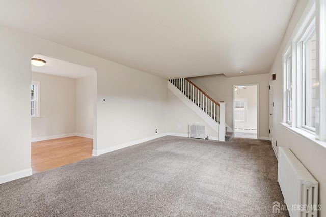 326 Melrose Avenue, Middlesex, NJ 08846