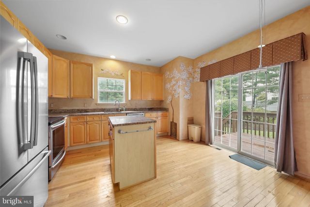 4091 HERMITAGE DR, Voorhees, NJ 08043