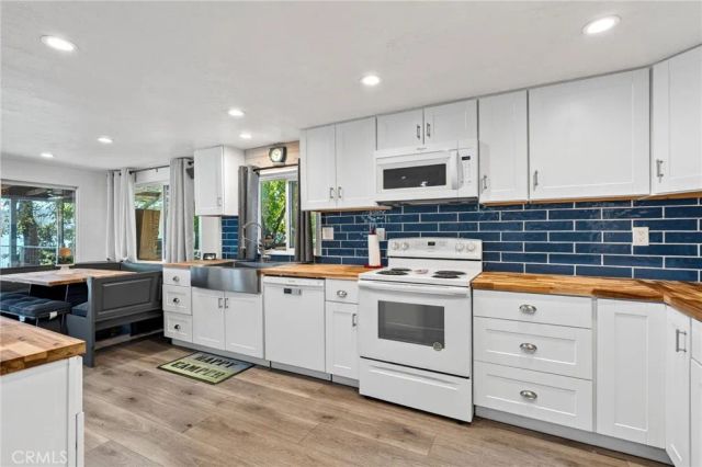 13911 Lakeshore, Clearlake, CA 95422