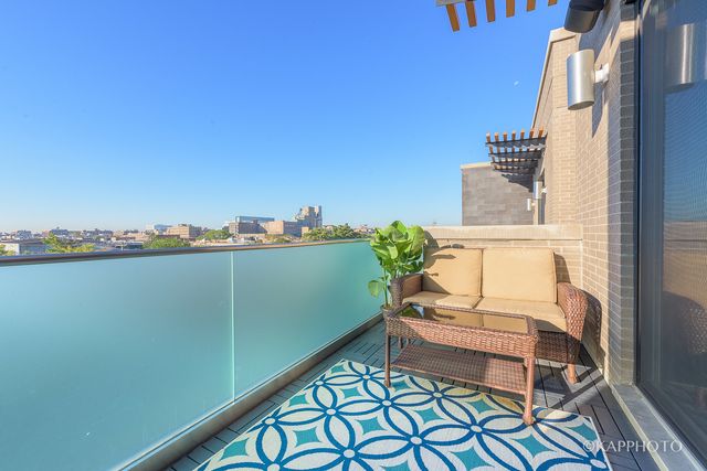 1146 W Hubbard Street 4W, Chicago, IL 60642