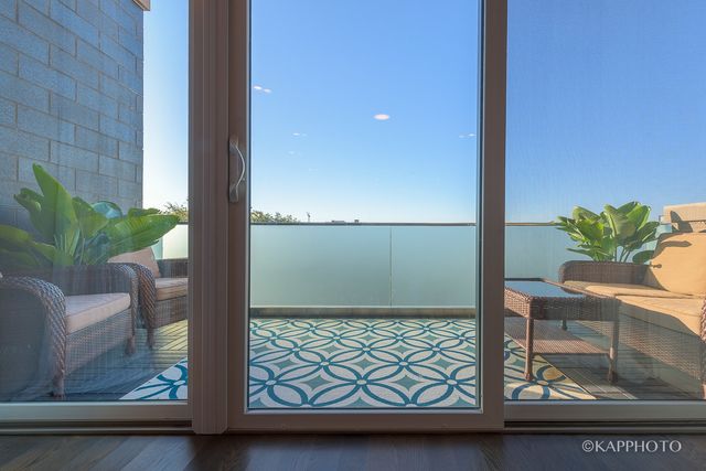 1146 W Hubbard Street 4W, Chicago, IL 60642