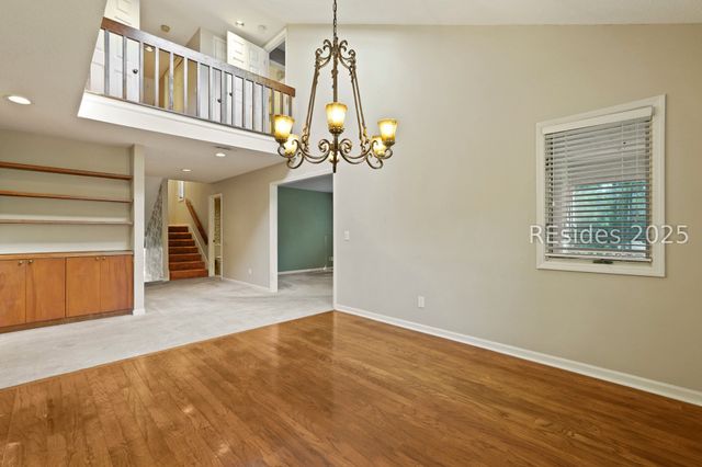52 Cordillo Pkwy, Hilton Head Island, SC 29928