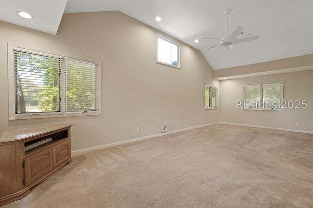 52 Cordillo Pkwy, Hilton Head Island, SC 29928