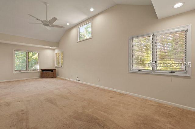 52 Cordillo Pkwy, Hilton Head Island, SC 29928