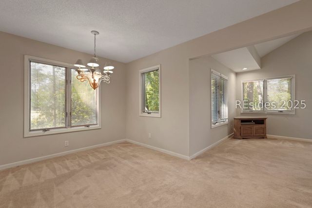 52 Cordillo Pkwy, Hilton Head Island, SC 29928