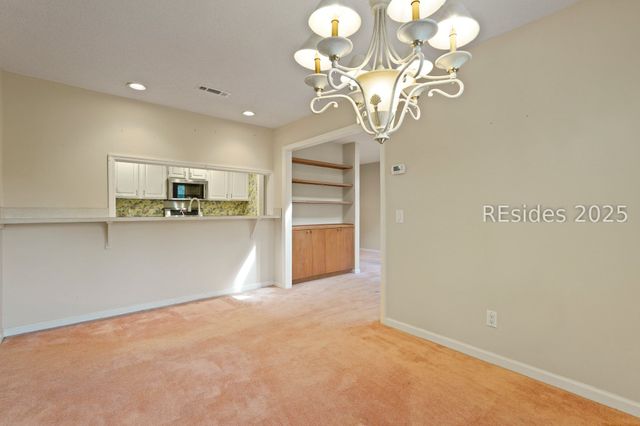 52 Cordillo Pkwy, Hilton Head Island, SC 29928