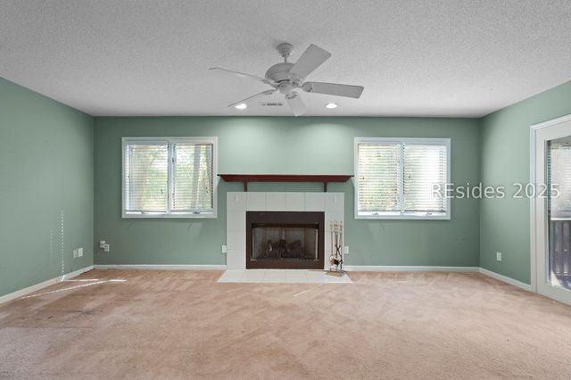 52 Cordillo Pkwy, Hilton Head Island, SC 29928