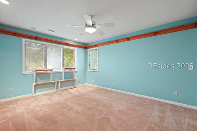 52 Cordillo Pkwy, Hilton Head Island, SC 29928