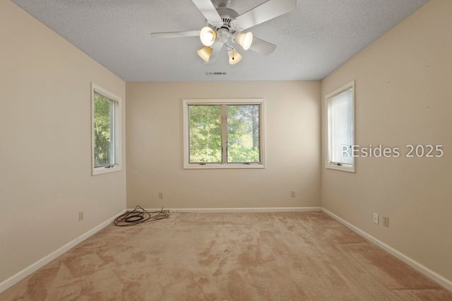 52 Cordillo Pkwy, Hilton Head Island, SC 29928