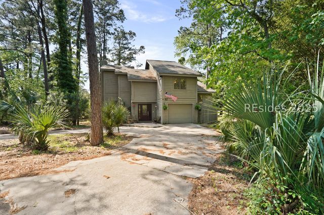 52 Cordillo Pkwy, Hilton Head Island, SC 29928