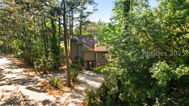 52 Cordillo Pkwy, Hilton Head Island, SC 29928
