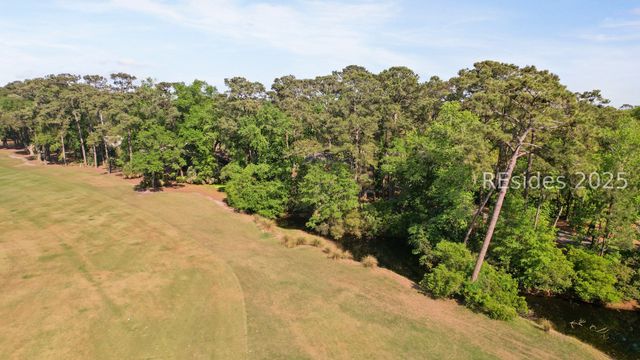 52 Cordillo Pkwy, Hilton Head Island, SC 29928