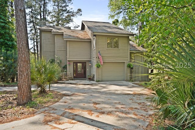 52 Cordillo Pkwy, Hilton Head Island, SC 29928