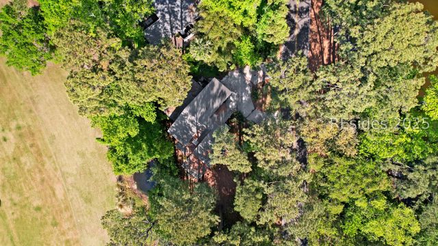 52 Cordillo Pkwy, Hilton Head Island, SC 29928