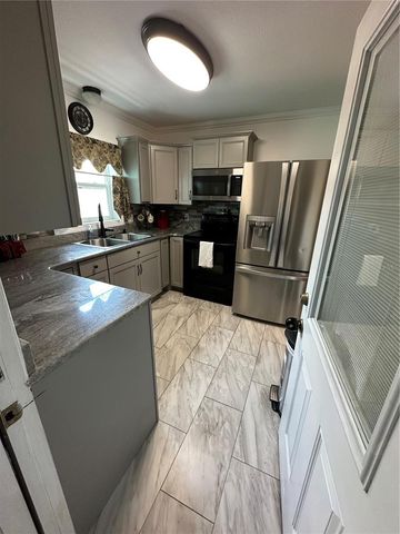 123 W DADE AVENUE, Bushnell, FL 33513