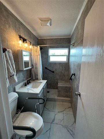 123 W DADE AVENUE, Bushnell, FL 33513