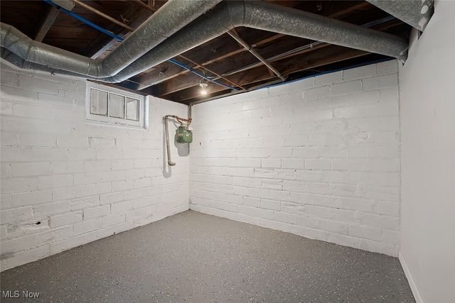 3406 Henderson Road, Cleveland Heights, OH 44112