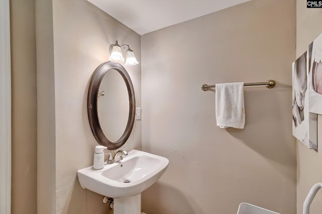 108 Highland Circle, Lexington, SC 29072