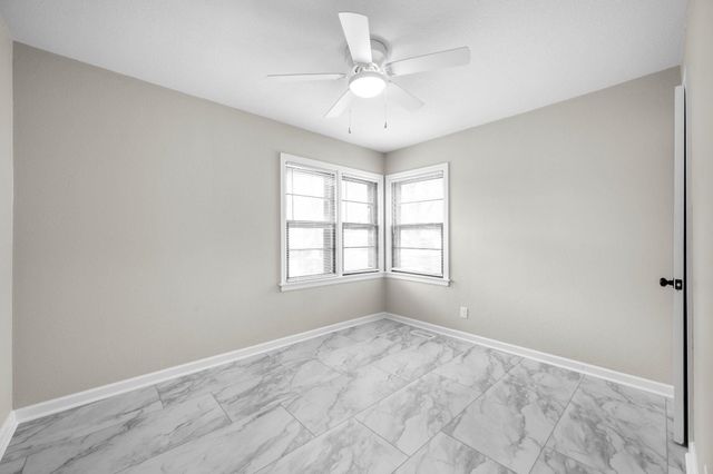 1861 N Litchfield St, Wichita, KS 67203