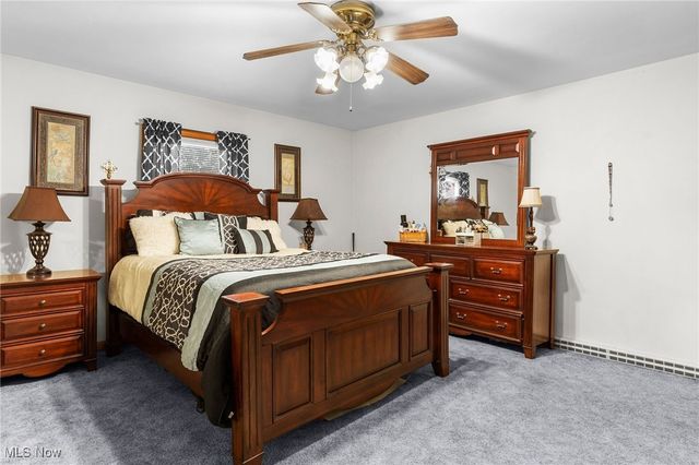 2922 Eldora Drive, Youngstown, OH 44511