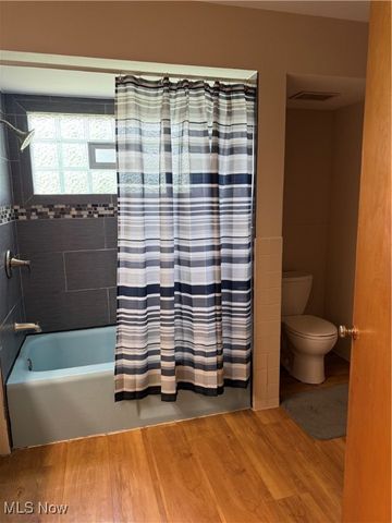 2922 Eldora Drive, Youngstown, OH 44511