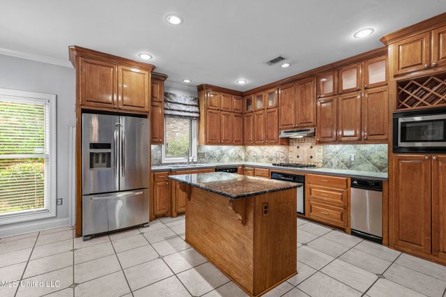 132 Southampton Circle, Madison, MS 39110