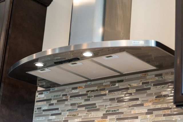 72 Tigerlily Ln, Lansing, NY 14850