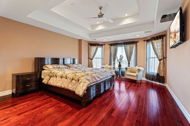 72 Tigerlily Ln, Lansing, NY 14850