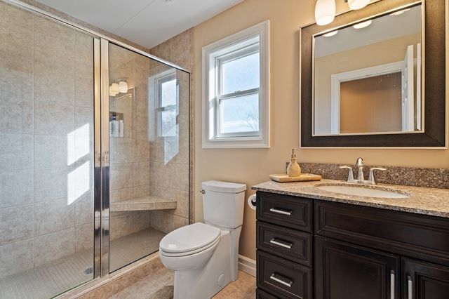 72 Tigerlily Ln, Lansing, NY 14850