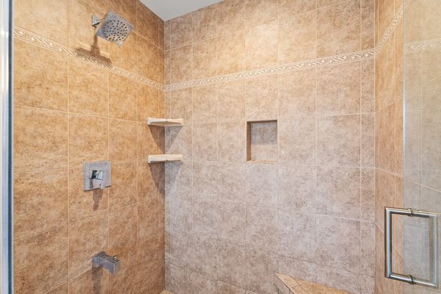 72 Tigerlily Ln, Lansing, NY 14850