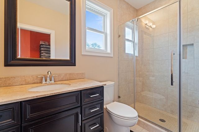 72 Tigerlily Ln, Lansing, NY 14850