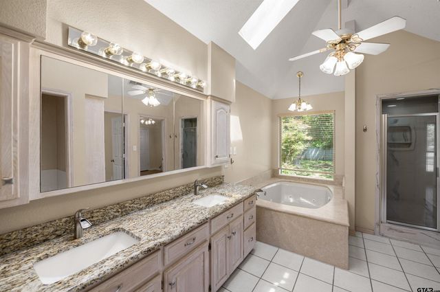 329 Hideaway Lane East, Hideaway, TX 75771