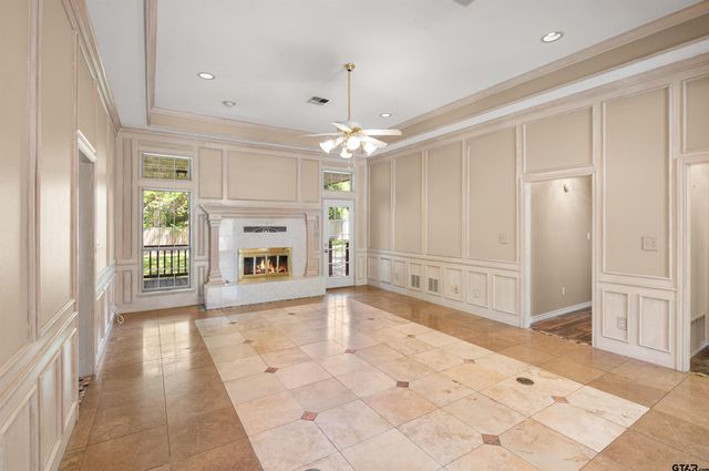 329 Hideaway Lane East, Hideaway, TX 75771