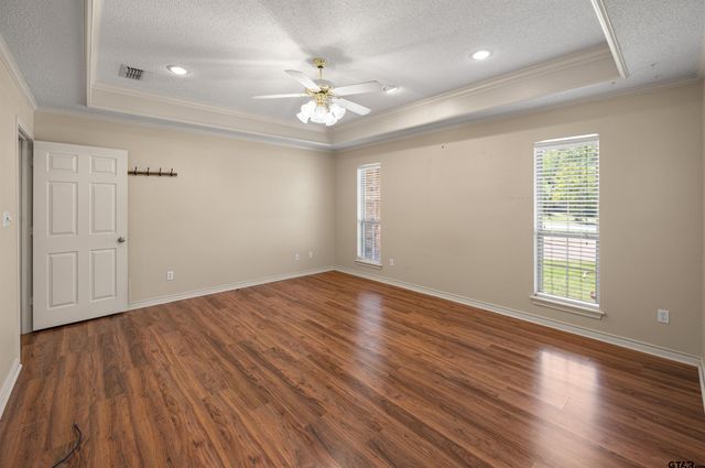 329 Hideaway Lane East, Hideaway, TX 75771