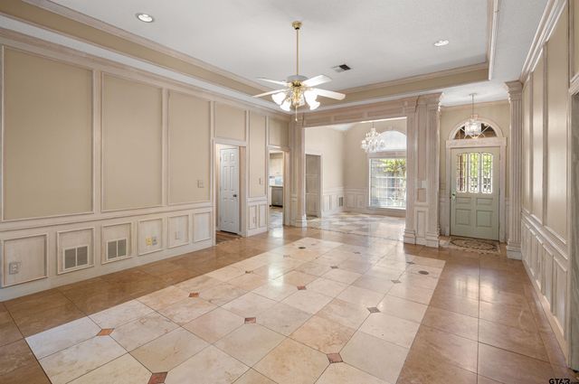 329 Hideaway Lane East, Hideaway, TX 75771