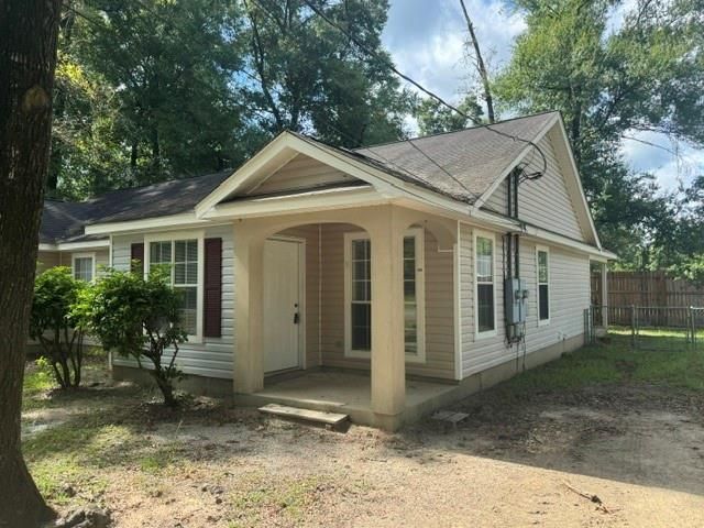 132 Bayou Sara Avenue 114-B, Saraland, AL 36571